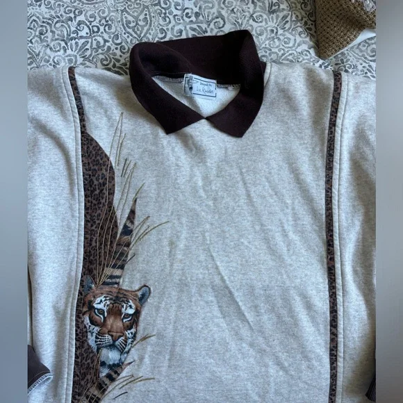 Vintage Liz Rhodes Tiger Sweater - Picture 2 of 4